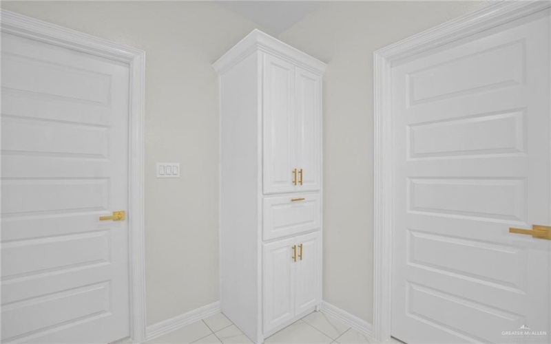 3003 E Palo Blanco Street, Hidalgo, TX 78557, 3 Bedrooms Bedrooms, ,2 BathroomsBathrooms,Residential,For Sale,3003 E Palo Blanco Street,0,471210