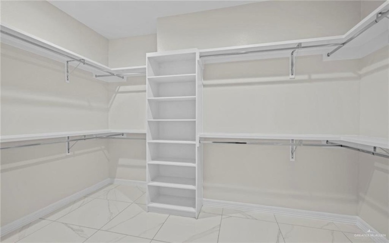 3003 E Palo Blanco Street, Hidalgo, TX 78557, 3 Bedrooms Bedrooms, ,2 BathroomsBathrooms,Residential,For Sale,3003 E Palo Blanco Street,0,471210