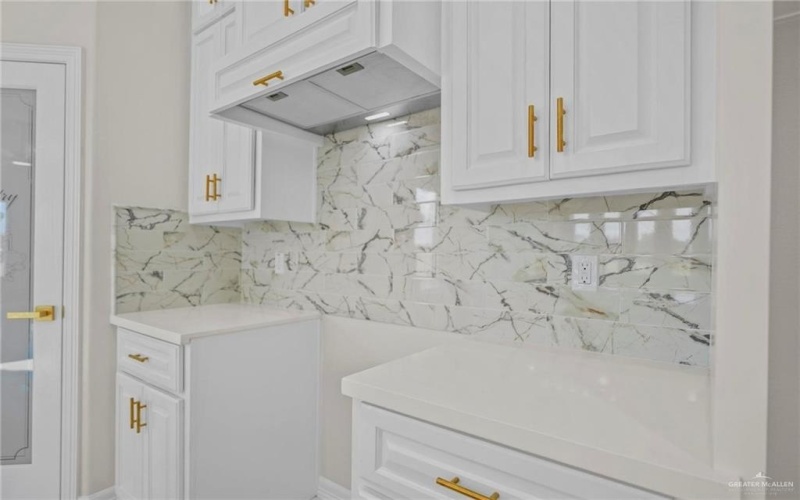 3003 E Palo Blanco Street, Hidalgo, TX 78557, 3 Bedrooms Bedrooms, ,2 BathroomsBathrooms,Residential,For Sale,3003 E Palo Blanco Street,0,471210