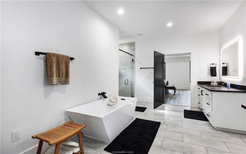 17303, 17305, 17401 Highway 21 W, North Zulch, TX 77872, 3 Bedrooms Bedrooms, ,3 BathroomsBathrooms,Residential,For Sale,17303,17305,17401 Highway 21 W,0,26004380