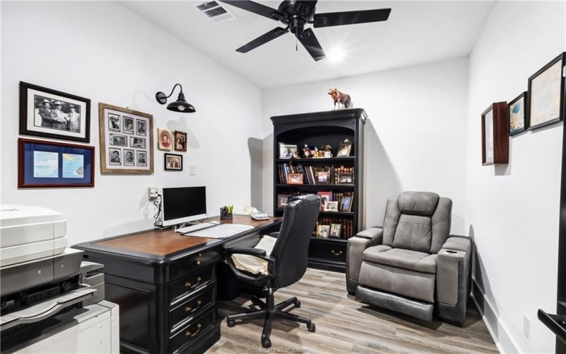 17303, 17305, 17401 Highway 21 W, North Zulch, TX 77872, 3 Bedrooms Bedrooms, ,3 BathroomsBathrooms,Residential,For Sale,17303,17305,17401 Highway 21 W,0,26004380