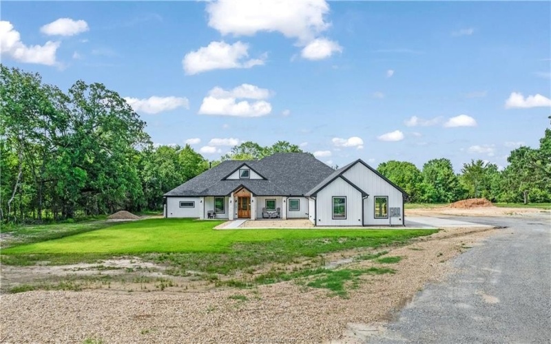 17303, 17305, 17401 Highway 21 W, North Zulch, TX 77872, 3 Bedrooms Bedrooms, ,3 BathroomsBathrooms,Residential,For Sale,17303,17305,17401 Highway 21 W,0,26004380