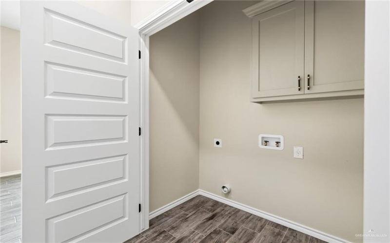 18032 Spruce Street, Combes, TX 78552, 3 Bedrooms Bedrooms, ,2 BathroomsBathrooms,Residential,For Sale,18032 Spruce Street,0,501041