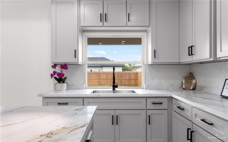 2014 Peace Drive, La Feria, TX 78559, 3 Bedrooms Bedrooms, ,2 BathroomsBathrooms,Residential,For Sale,2014 Peace Drive,0,501535