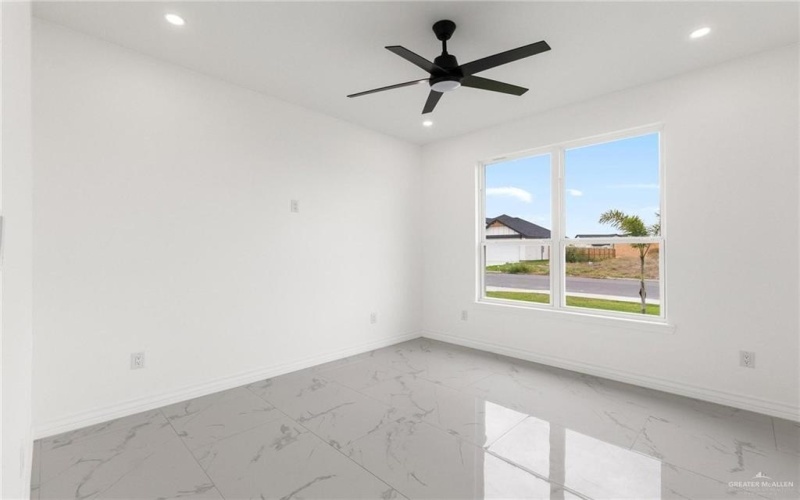 2014 Peace Drive, La Feria, TX 78559, 3 Bedrooms Bedrooms, ,2 BathroomsBathrooms,Residential,For Sale,2014 Peace Drive,0,501535