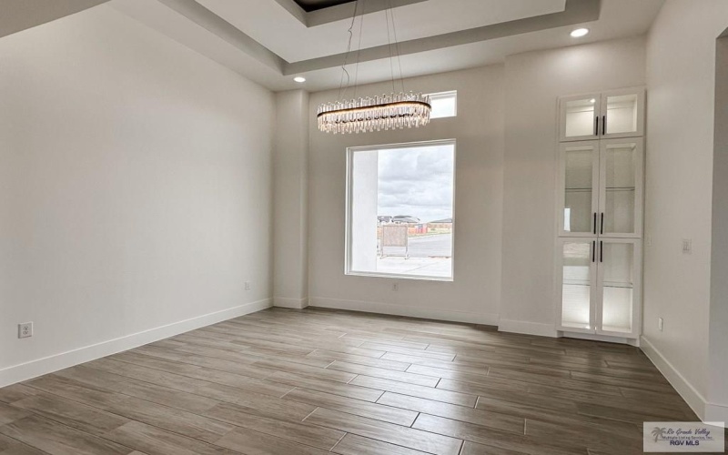 127 FINCH DR, LOS FRESNOS, TX 78566, 4 Bedrooms Bedrooms, ,3 BathroomsBathrooms,Residential,For Sale,127 FINCH DR,0,29775568