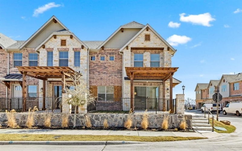 1200 Armstrong, The Colony, TX 75056, 3 Bedrooms Bedrooms, ,2 BathroomsBathrooms,Residential,For Sale,1200 Armstrong,0,21236668