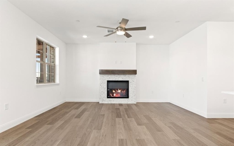 1200 Armstrong, The Colony, TX 75056, 3 Bedrooms Bedrooms, ,2 BathroomsBathrooms,Residential,For Sale,1200 Armstrong,0,21236668