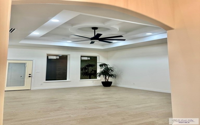 1521 STIRRUP CIR, SAN BENITO, TX 78586, 4 Habitaciones Habitaciones , ,3 BañosBaños,Residential,En Venta,1521 STIRRUP CIR,29762507