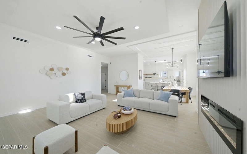 637 Paseo Campanero Street, Horizon City, TX 79928, 3 Bedrooms Bedrooms, ,2 BathroomsBathrooms,Residential,For Sale,637 Paseo Campanero Street,0,942028