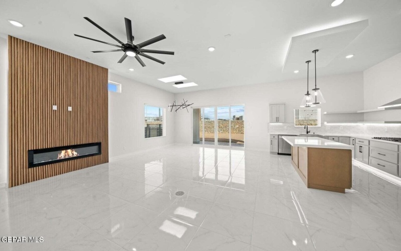 14013 Paseo Original Court, Horizon City, TX 79928, 3 Bedrooms Bedrooms, ,3 BathroomsBathrooms,Residential,For Sale,14013 Paseo Original Court,0,942030