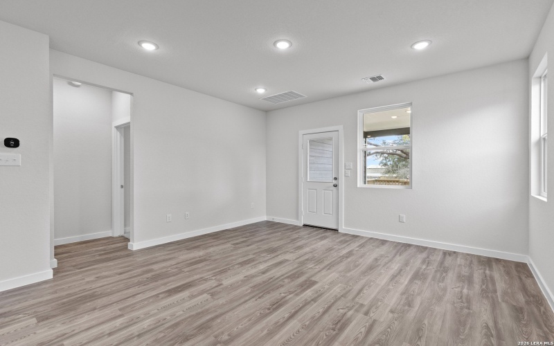 4326 HOBBITON WAY, New Braunfels, TX 78130, 4 Habitaciones Habitaciones , ,2 BañosBaños,Residential,En Venta,4326 HOBBITON WAY,0,1953872