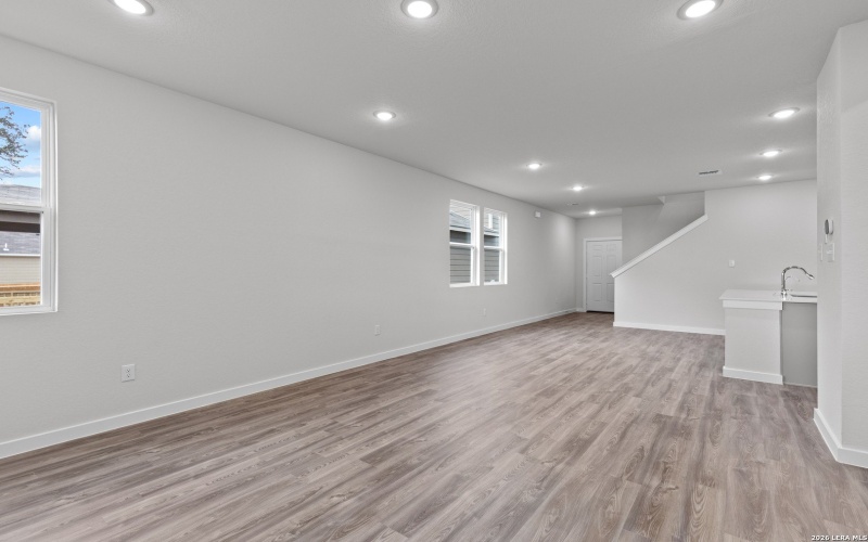 4326 HOBBITON WAY, New Braunfels, TX 78130, 4 Habitaciones Habitaciones , ,2 BañosBaños,Residential,En Venta,4326 HOBBITON WAY,0,1953872