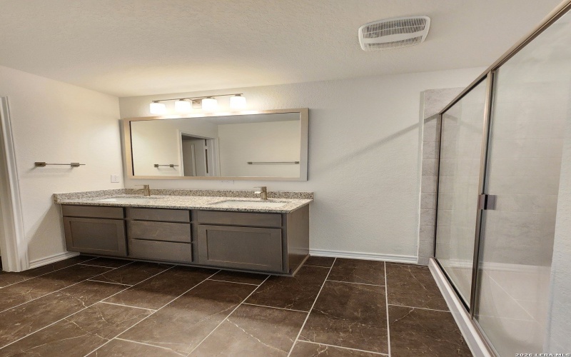 14839 Vance Jackson Rd Unit 601, San Antonio, TX 78249, 3 Habitaciones Habitaciones , ,2 BañosBaños,Residential,En Venta,14839 Vance Jackson Rd Unit 601,0,1953978