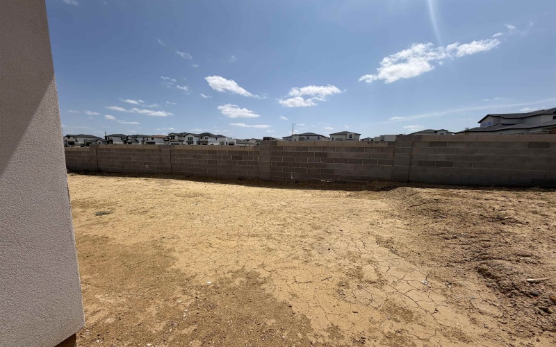 1126 Noyola Loop, Laredo, TX 78046, 3 Habitaciones Habitaciones , ,2 BañosBaños,Residential,En Venta,1126 Noyola Loop,0,20261695