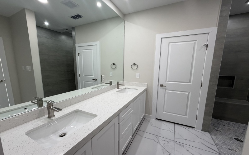 1126 Noyola Loop, Laredo, TX 78046, 3 Habitaciones Habitaciones , ,2 BañosBaños,Residential,En Venta,1126 Noyola Loop,0,20261695