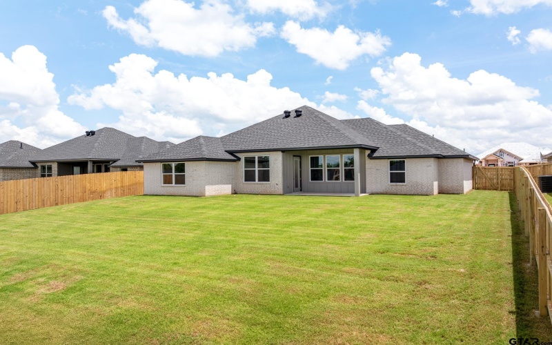 406 Mary Circle, Bullard, TX 75757, 4 Bedrooms Bedrooms, ,2 BathroomsBathrooms,Residential,For Sale,406 Mary Circle,25003122