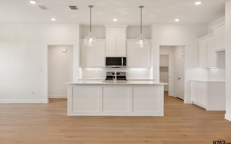 420 Mary Circle, Bullard, TX 75757, 4 Habitaciones Habitaciones , ,2 BañosBaños,Residential,En Venta,420 Mary Circle,25003125