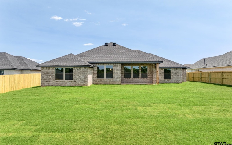 420 Mary Circle, Bullard, TX 75757, 4 Habitaciones Habitaciones , ,2 BañosBaños,Residential,En Venta,420 Mary Circle,25003125