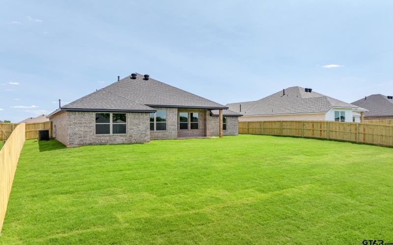 420 Mary Circle, Bullard, TX 75757, 4 Habitaciones Habitaciones , ,2 BañosBaños,Residential,En Venta,420 Mary Circle,25003125