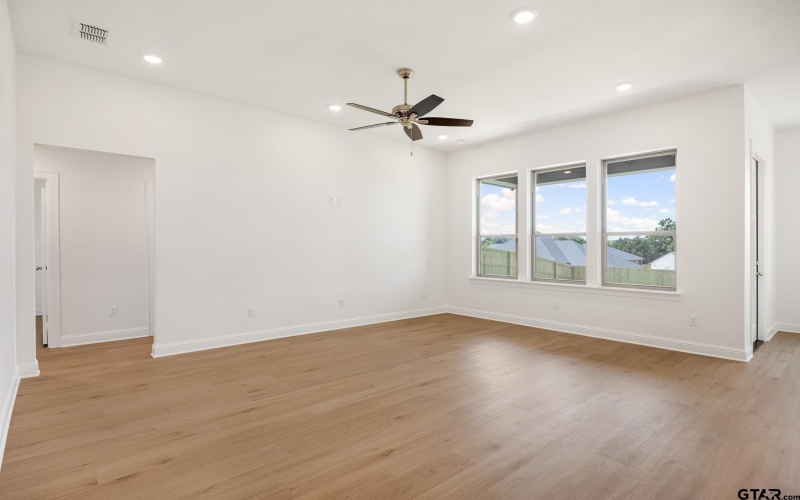 420 Mary Circle, Bullard, TX 75757, 4 Habitaciones Habitaciones , ,2 BañosBaños,Residential,En Venta,420 Mary Circle,25003125