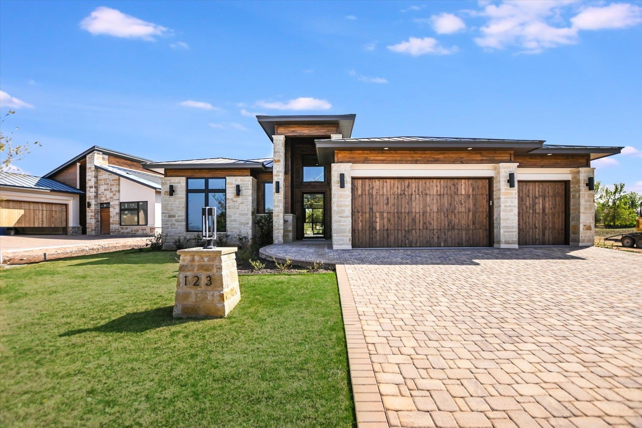 123 Azalea Loop, Horseshoe Bay, TX 78657, 3 Bedrooms Bedrooms, ,3 BathroomsBathrooms,Residential,For Sale,123 Azalea Loop,172604