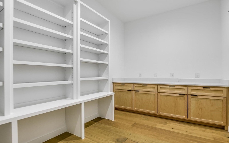 110 Clearwater Drive, Kingsland, TX 78639, 4 Habitaciones Habitaciones , ,5 BañosBaños,Residential,En Venta,110 Clearwater Drive,173286