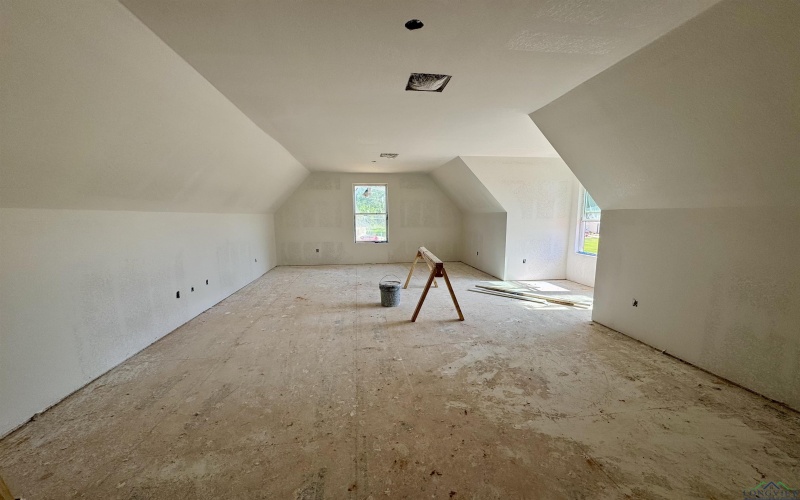 205 Shortleaf, Longview, TX 75605, 5 Bedrooms Bedrooms, ,3 BathroomsBathrooms,Residential,For Sale,205 Shortleaf,20253280