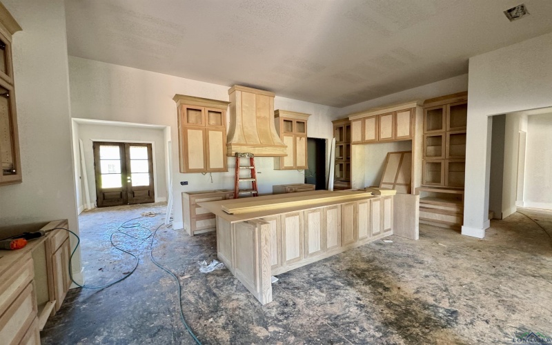 205 Shortleaf, Longview, TX 75605, 5 Bedrooms Bedrooms, ,3 BathroomsBathrooms,Residential,For Sale,205 Shortleaf,20253280