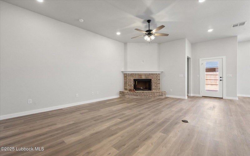 3410 Farmhouse Avenue, Wolfforth, TX 79382, 4 Bedrooms Bedrooms, ,2 BathroomsBathrooms,Residential,For Sale,3410 Farmhouse Avenue,202554510