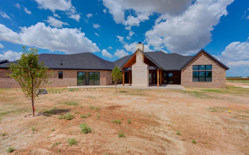 5825 CR 7675, Lubbock, TX 79424, 5 Bedrooms Bedrooms, ,5 BathroomsBathrooms,Residential,For Sale,5825 CR 7675,0,202554311