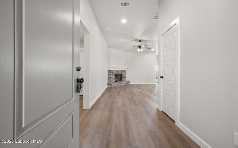 2612 Helena Avenue, Lubbock, TX 79407, 3 Bedrooms Bedrooms, ,2 BathroomsBathrooms,Residential,For Sale,2612 Helena Avenue,202554572
