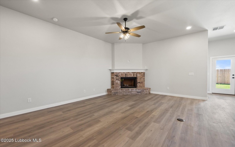 2612 Helena Avenue, Lubbock, TX 79407, 3 Bedrooms Bedrooms, ,2 BathroomsBathrooms,Residential,For Sale,2612 Helena Avenue,202554572