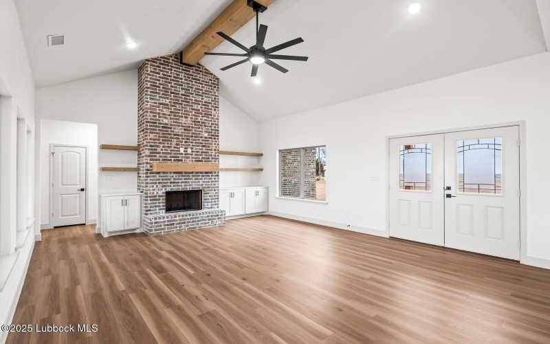 10509 E F M 1729, Idalou, TX 79329, 3 Bedrooms Bedrooms, ,2 BathroomsBathrooms,Residential,For Sale,10509 E F M 1729,202554481
