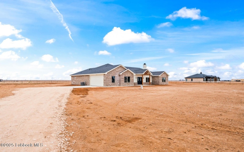 10509 E F M 1729, Idalou, TX 79329, 3 Bedrooms Bedrooms, ,2 BathroomsBathrooms,Residential,For Sale,10509 E F M 1729,202554481