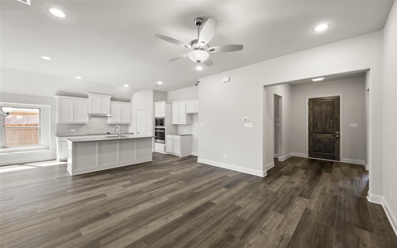 409 Elyse Road, Keene, TX 76059, 3 Bedrooms Bedrooms, ,2 BathroomsBathrooms,Residential,For Sale,409 Elyse Road,20724691