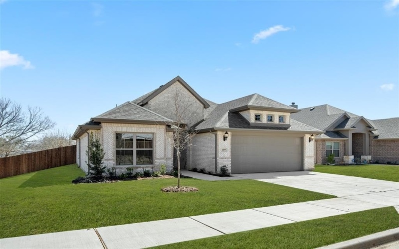 409 Elyse Road, Keene, TX 76059, 3 Bedrooms Bedrooms, ,2 BathroomsBathrooms,Residential,For Sale,409 Elyse Road,20724691