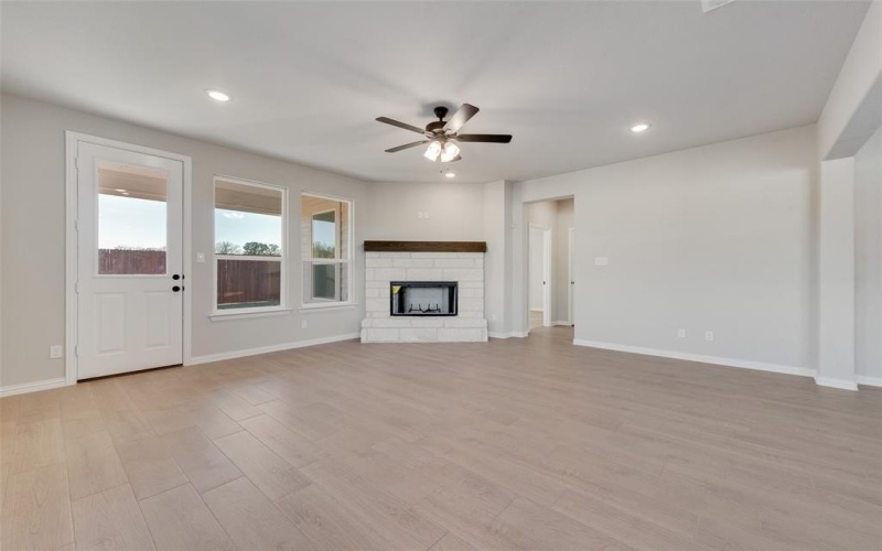 1248 Colca Drive, Springtown, TX 76082, 3 Bedrooms Bedrooms, ,2 BathroomsBathrooms,Residential,For Sale,1248 Colca Drive,20725583