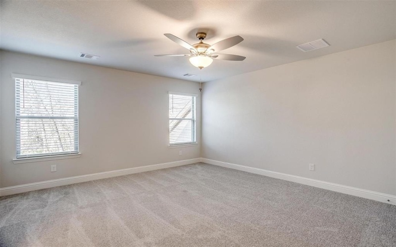 6903 Yellow Hammer Way, Arlington, TX 76001, 3 Bedrooms Bedrooms, ,2 BathroomsBathrooms,Residential,For Sale,6903 Yellow Hammer Way,0,20725601