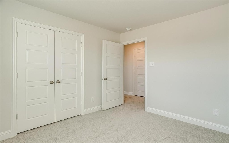6903 Yellow Hammer Way, Arlington, TX 76001, 3 Bedrooms Bedrooms, ,2 BathroomsBathrooms,Residential,For Sale,6903 Yellow Hammer Way,0,20725601