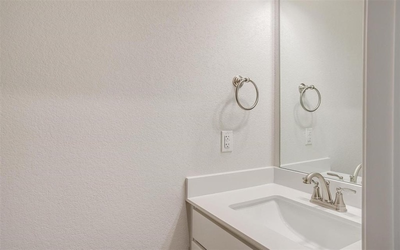 6903 Yellow Hammer Way, Arlington, TX 76001, 3 Bedrooms Bedrooms, ,2 BathroomsBathrooms,Residential,For Sale,6903 Yellow Hammer Way,0,20725601