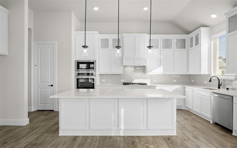 1813 River Hills Court, Midlothian, TX 76065, 4 Bedrooms Bedrooms, ,3 BathroomsBathrooms,Residential,For Sale,1813 River Hills Court,20726466