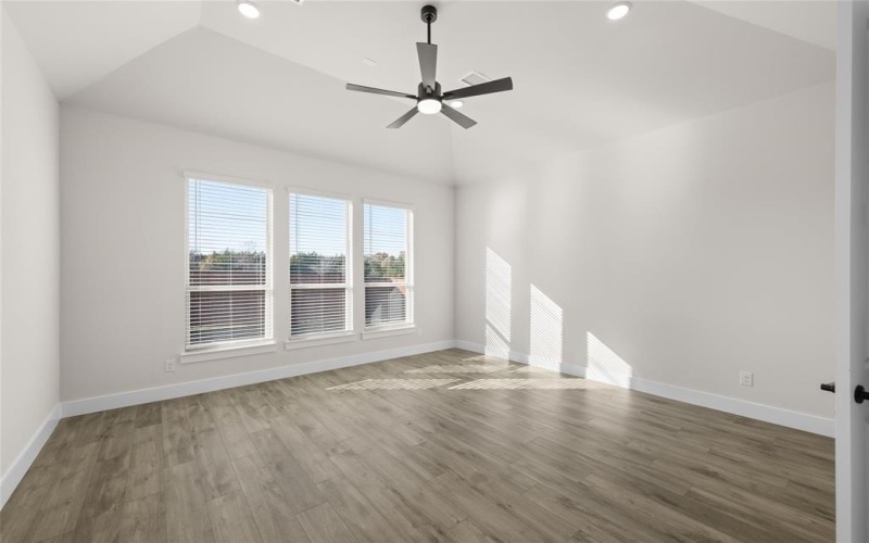 1813 River Hills Court, Midlothian, TX 76065, 4 Bedrooms Bedrooms, ,3 BathroomsBathrooms,Residential,For Sale,1813 River Hills Court,20726466
