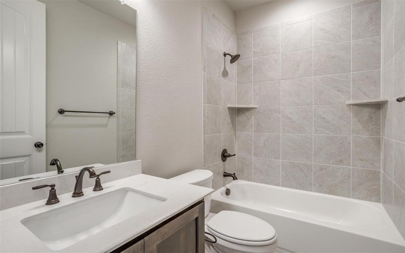 5201 Rutherford Drive, Midlothian, TX 76065, 4 Habitaciones Habitaciones , ,3 BañosBaños,Residential,En Venta,5201 Rutherford Drive,20726564