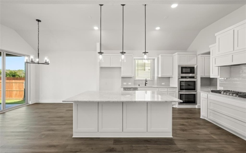 1825 River Hills Court, Midlothian, TX 76065, 5 Bedrooms Bedrooms, ,5 BathroomsBathrooms,Residential,For Sale,1825 River Hills Court,20726795