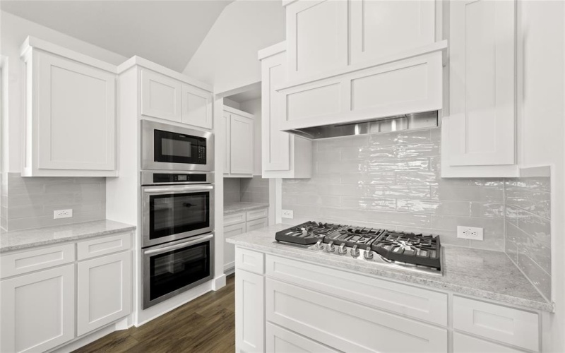 1825 River Hills Court, Midlothian, TX 76065, 5 Bedrooms Bedrooms, ,5 BathroomsBathrooms,Residential,For Sale,1825 River Hills Court,20726795