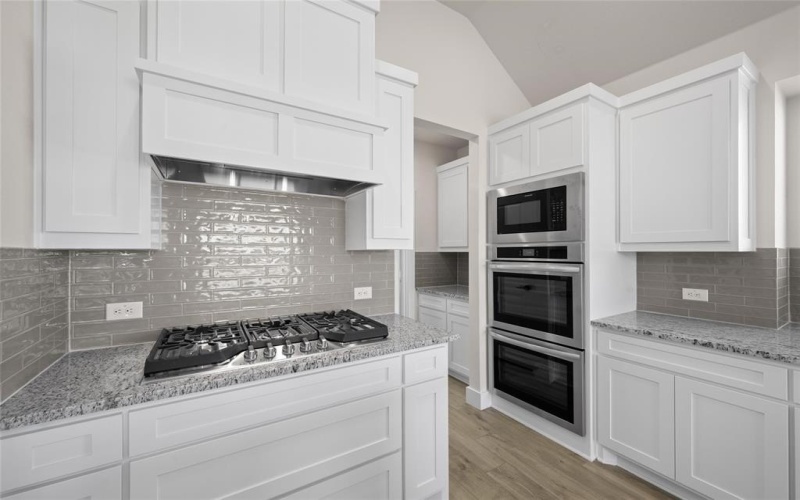1814 River Hills Court, Midlothian, TX 76065, 5 Bedrooms Bedrooms, ,5 BathroomsBathrooms,Residential,For Sale,1814 River Hills Court,20726879