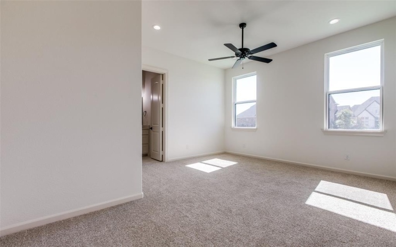 1140 Macgregor Lane, Gunter, TX 75058, 4 Bedrooms Bedrooms, ,5 BathroomsBathrooms,Residential,For Sale,1140 Macgregor Lane,20729041