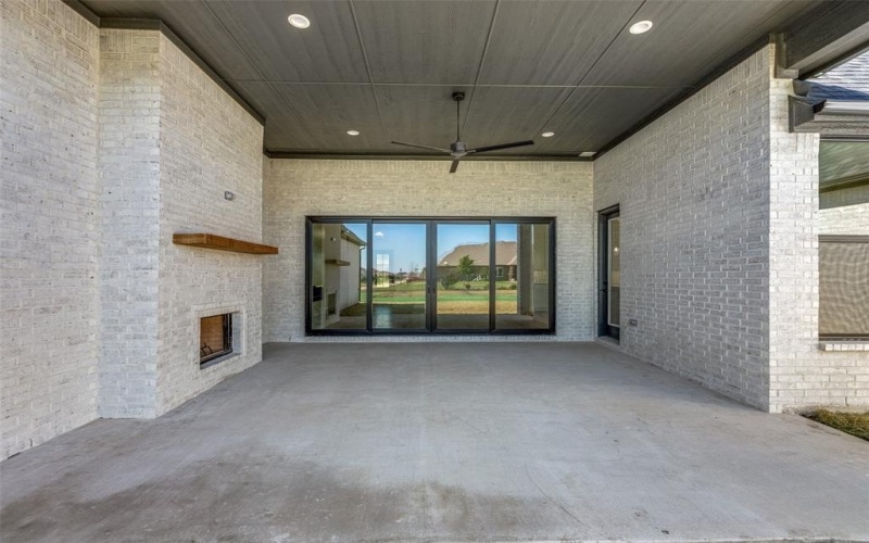 1140 Macgregor Lane, Gunter, TX 75058, 4 Bedrooms Bedrooms, ,5 BathroomsBathrooms,Residential,For Sale,1140 Macgregor Lane,20729041