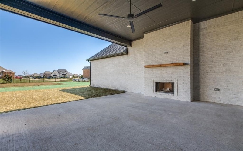 1140 Macgregor Lane, Gunter, TX 75058, 4 Bedrooms Bedrooms, ,5 BathroomsBathrooms,Residential,For Sale,1140 Macgregor Lane,20729041